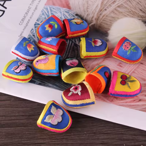 Family Commonly Used Practical Jewelry Accessories Embroidered Thimble Embroidered Fingernail Thimble - View 4